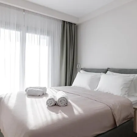 Apartament Helia Seasons *